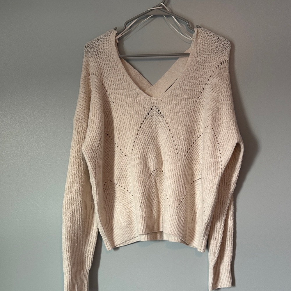 Pinque Women's Cream Sweater, L